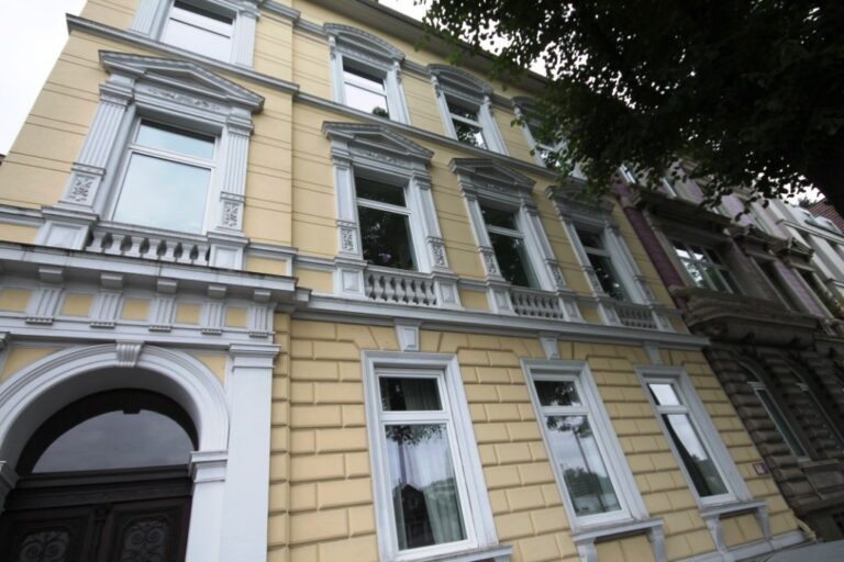 Mehr über den Artikel erfahren Steglitzer Kreisel – Altes Rathaus mit vielversprechender Zukunft